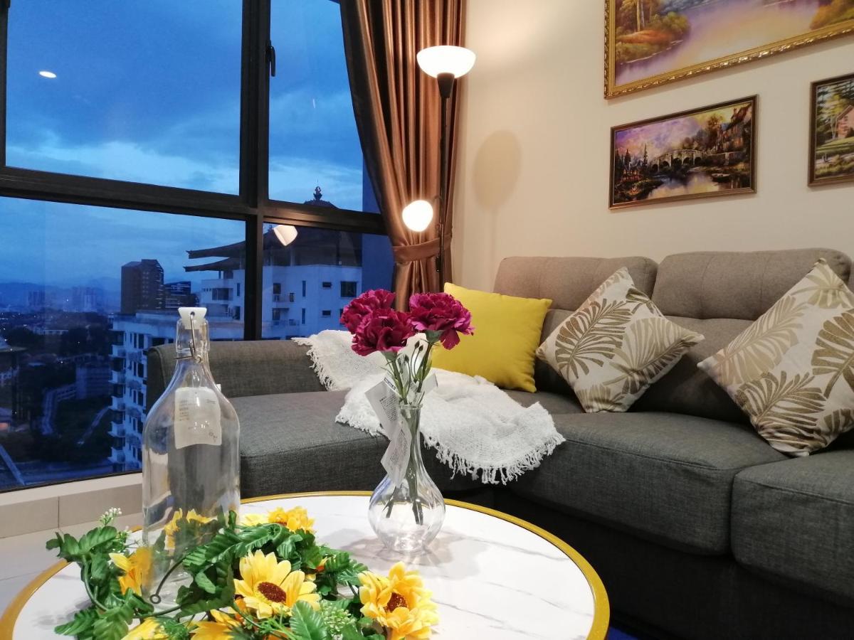 Astetica Residences @ スリ・カンバンガン エクステリア 写真