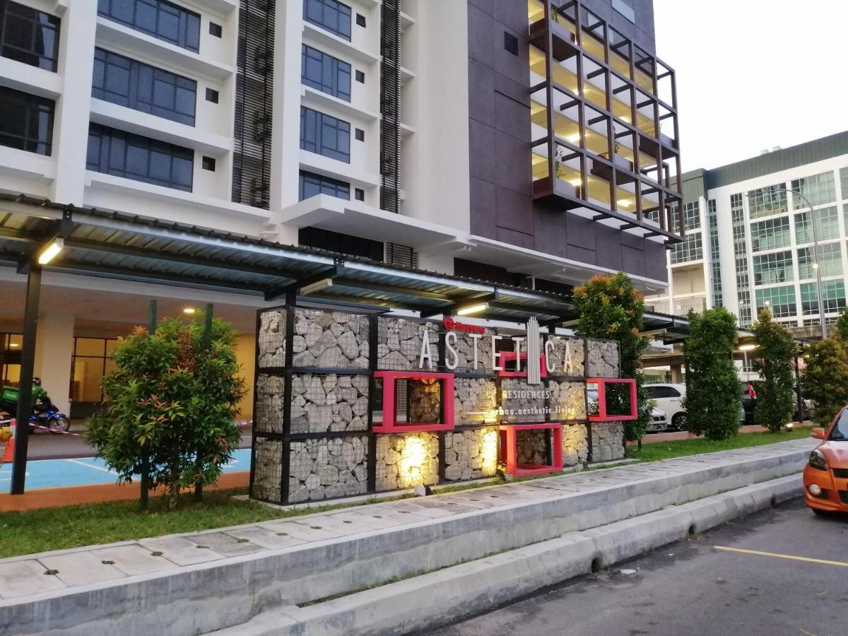 Astetica Residences @ スリ・カンバンガン エクステリア 写真