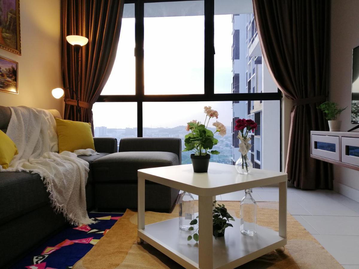 Astetica Residences @ スリ・カンバンガン エクステリア 写真