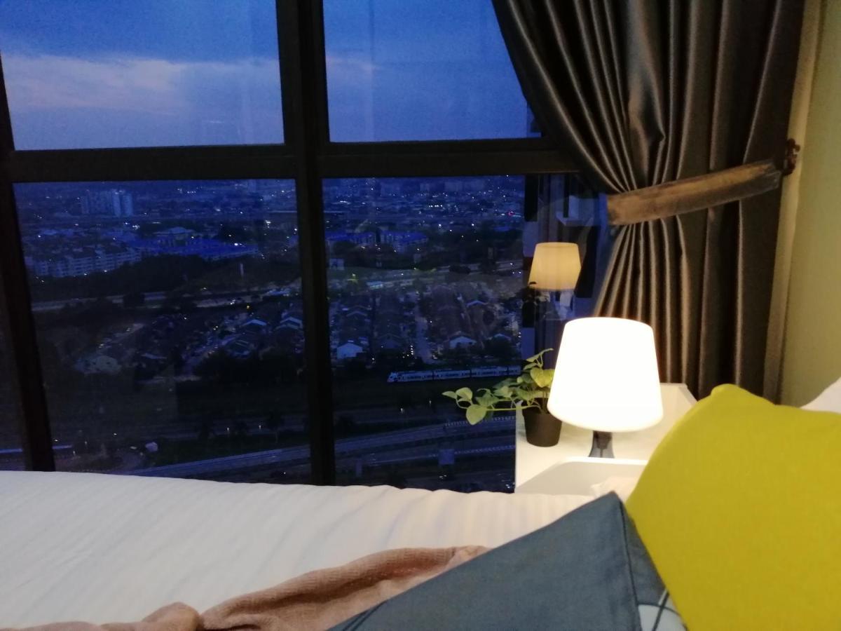 Astetica Residences @ スリ・カンバンガン エクステリア 写真