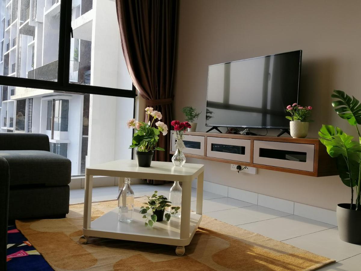 Astetica Residences @ スリ・カンバンガン エクステリア 写真