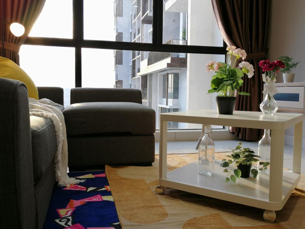 Astetica Residences @ スリ・カンバンガン エクステリア 写真