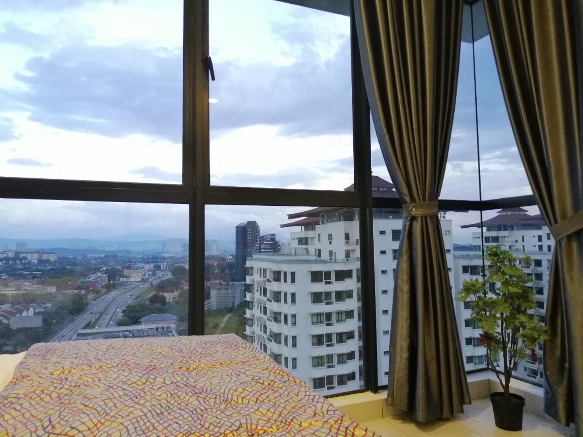 Astetica Residences @ スリ・カンバンガン エクステリア 写真
