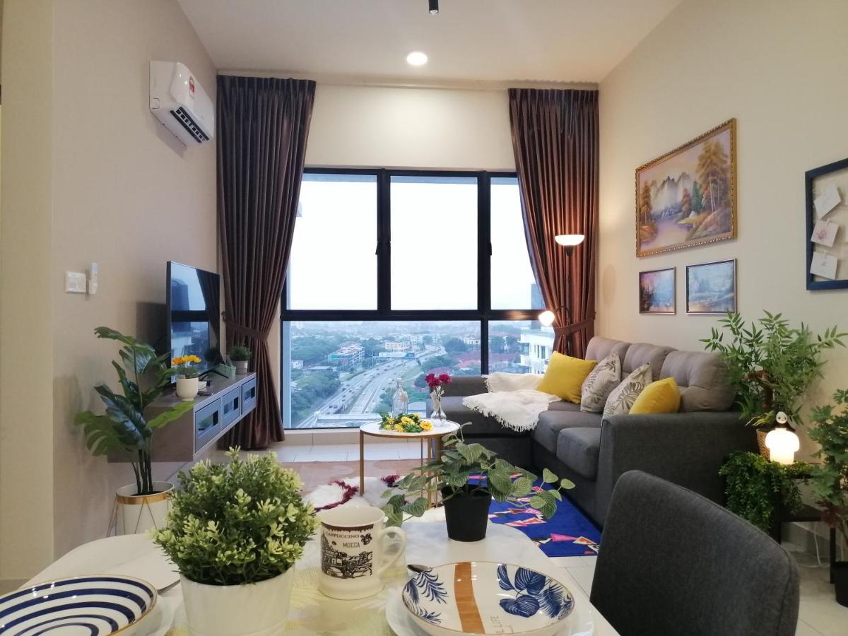 Astetica Residences @ スリ・カンバンガン エクステリア 写真
