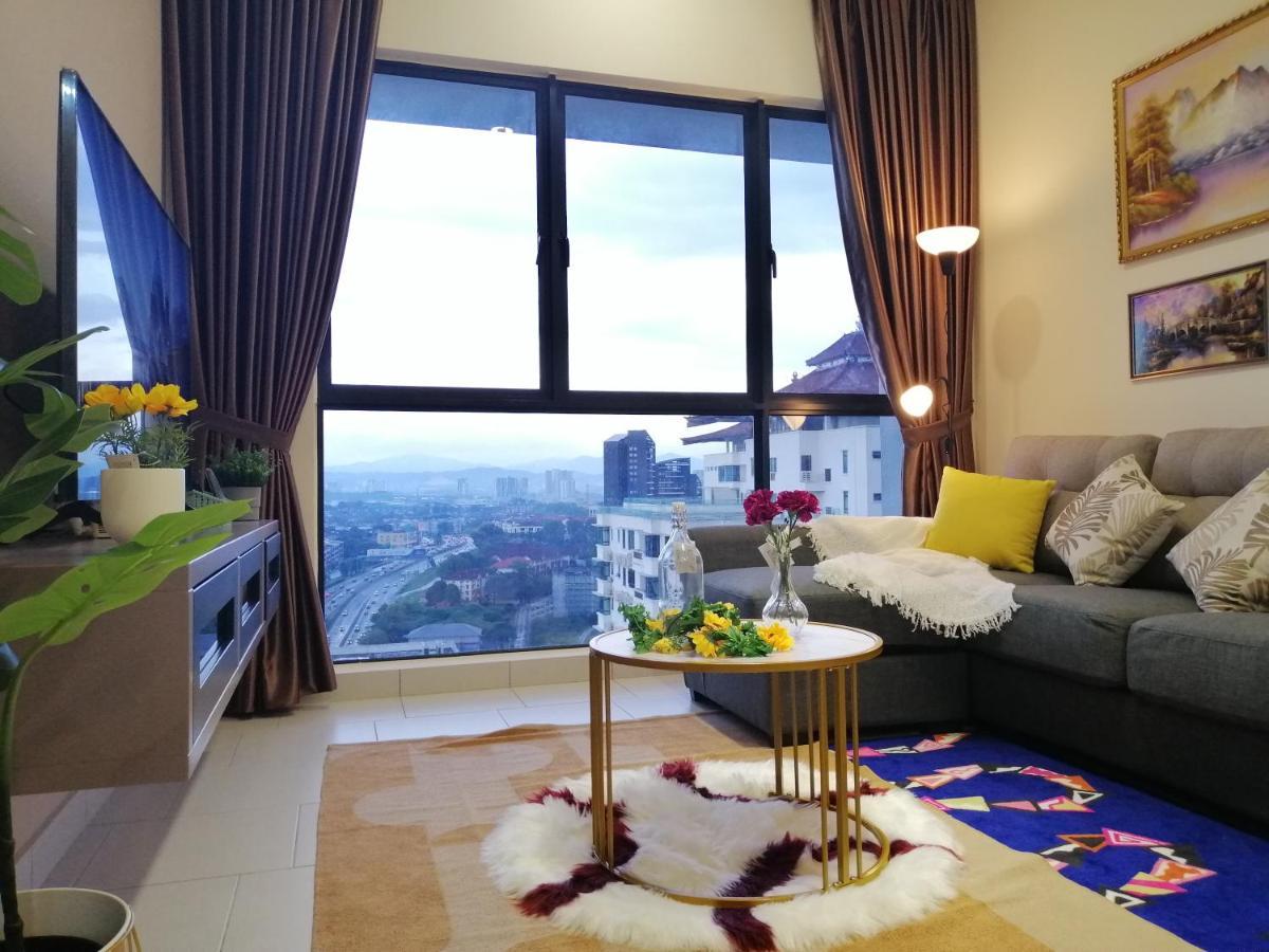 Astetica Residences @ スリ・カンバンガン エクステリア 写真