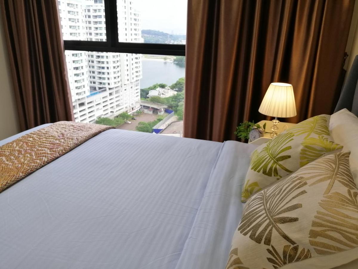 Astetica Residences @ スリ・カンバンガン エクステリア 写真