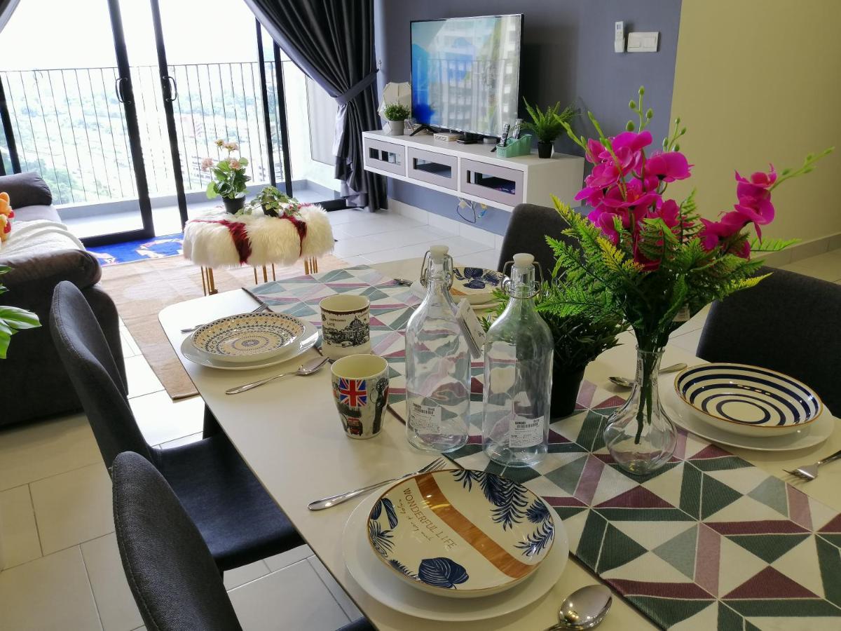 Astetica Residences @ スリ・カンバンガン エクステリア 写真